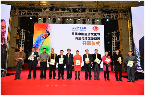 云南省环保宣教中心抓住机会宣传云南生态文明传播绿色发展理念